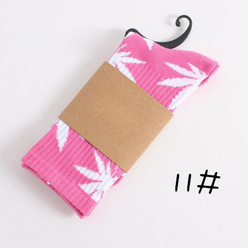 Leaf Print Novelty Crew Socks