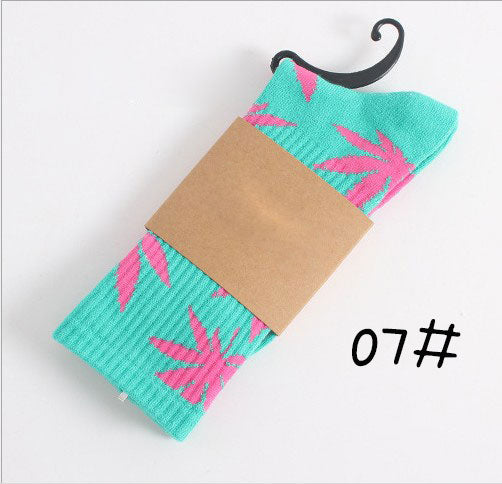 Leaf Print Novelty Crew Socks