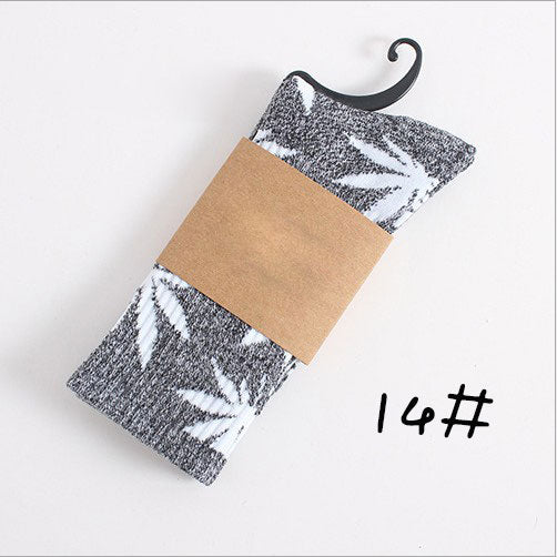 Leaf Print Novelty Crew Socks