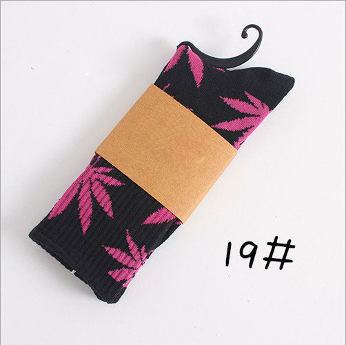 Leaf Print Novelty Crew Socks